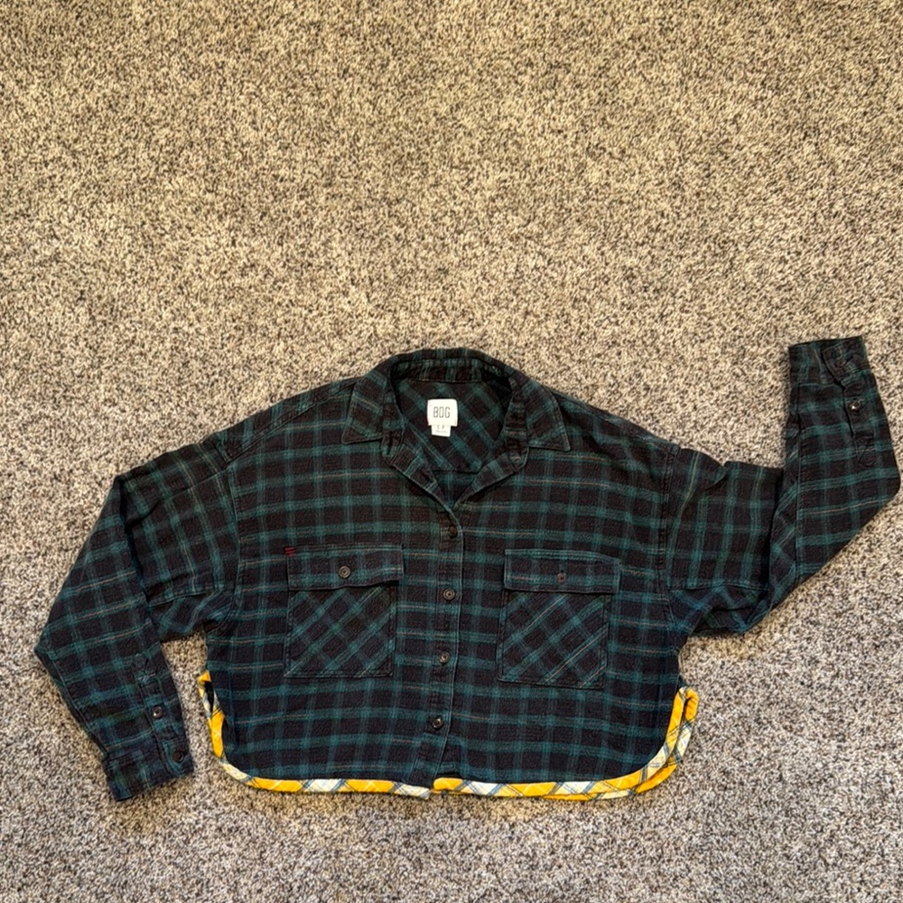 BDG Plaid Cropped Flannel Shirt with Yellow Trim Size Small